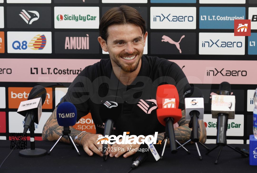 FOTO, capitan Brunori in conferenza stampa al ritiro del Palermo- immagine 1