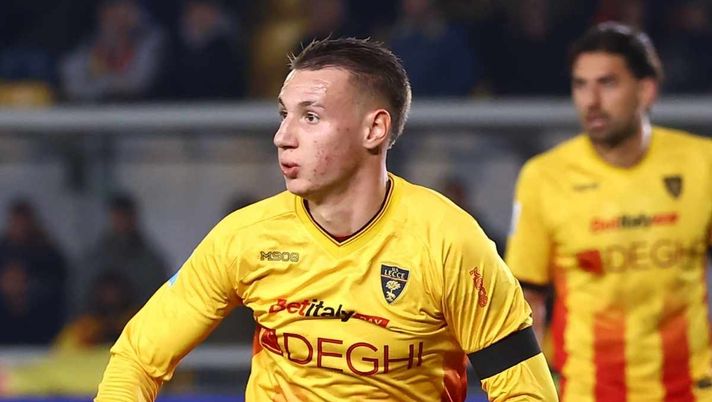 Milan e Lecce discutono del futuro di Camarda: ecco la situazione attuale