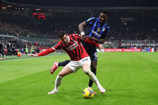 Theo Hernandez e Marcus Thuram in Milan-Inter del 2 febbraio 2025 (Foto di Marco Luzzani/Getty Images)  milan-inter-derby-numeri-statistiche-curiosita-nerazzurri