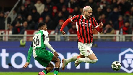 theo-hernandez-milan-feyenoord-espulsione-cartellino-rosso-simulazione-champions-league-editoriale-news