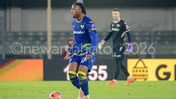 Verona, riscattato Bella-Kotchap, 7 milioni al Southampton