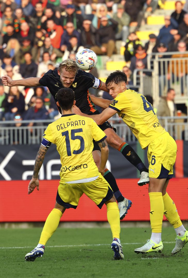 FOTO, Pohjanpalo maglie, esultanze e gol del nuovo bomber del Palermo (gallery) - immagine 32