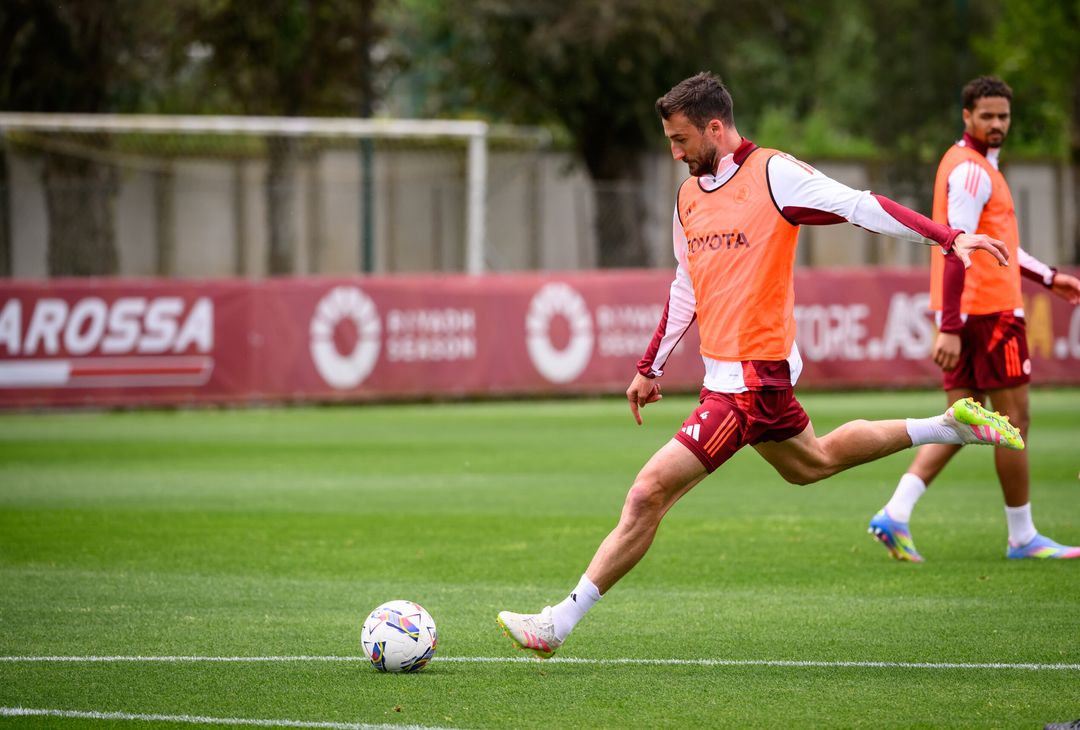 Trigoria, l’allenamento a tre giorni da Inter-Roma – FOTO GALLERY - immagine 54