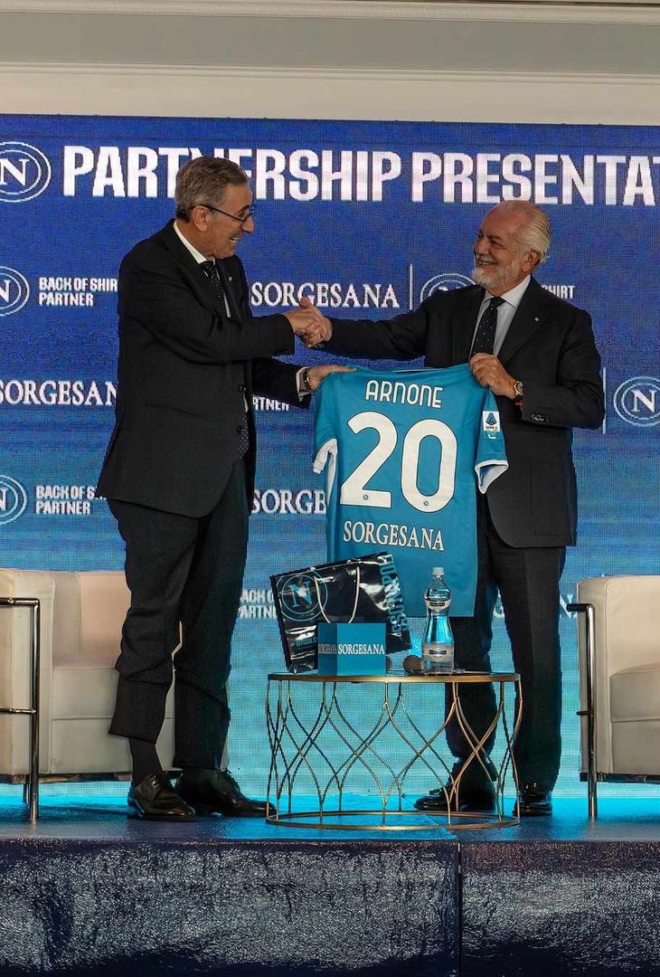 GALLERY Nuova partnership per il Napoli: De Laurentiis si lega ad Arnone - immagine 2