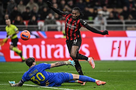 Da Leao nel 2023 a Maignan oggi: la nuova strategia del Milan sui rinnovi- immagine 3