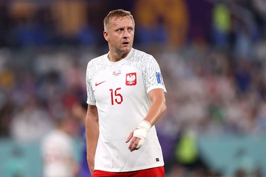 Kamil Glik, vecchia conoscenza della Serie A e oggi militante nel Klub Cracovia. (Photo by Julian Finney/Getty Images) Cracovia, l’iniziativa per i tifosi in occasione della sfida di San Valentino- immagine 2
