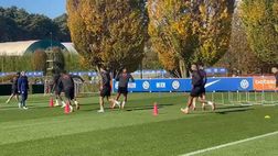 VIDEO FCIN1908 / Inter, esercizi di riscaldamento alla vigilia del match contro il Kairat