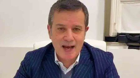 Alfredo Pedullà, noto esperto di calciomercato. Alfredo Pedullà, noto esperto di calciomercato.