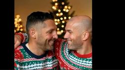 VIDEO / Con l’AI anche Materazzi e Zidane fanno pace per Natale