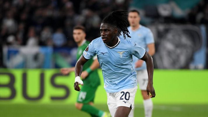 ROME, ITALY - NOVEMBER 28: Loum Tchaouna of SS Lazio in action during the UEFA Europa League 2024/25 League Phase MD5 match between S.S. Lazio and PFC Ludogorets 1945 at Stadio Olimpico on November 28, 2024 in Rome, Italy. (Photo by Marco Rosi - SS Lazio/Getty Images) Sky – Intesa di massima per la cessione di Tchaouna all’estero: ecco le cifre - immagine 1