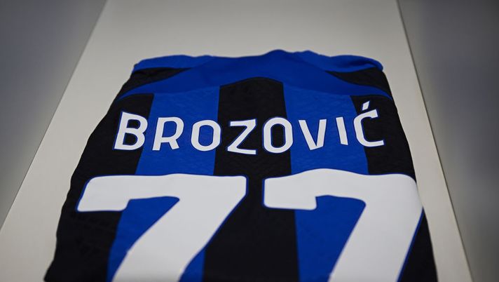 Sky – Brozovic ha preso tempo. C’è il Barcellona, ma l’offerta non supera i 18 mln - immagine 1