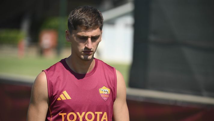 Roma, cercasi acquirenti per Kumbulla. Ecco costi e bonus da evitare - immagine 1