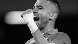 GALLERY Il Napoli celebra la vittoria con il Monza: gli scatti in bianco e nero