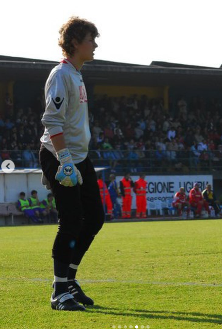 GALLERY Contini celebra l’esordio in serie A: “Il sogno di ogni figlio di Napoli” - immagine 6