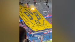 VIDEO / Psg, clamorosa coreografia: stemma in fiamme!