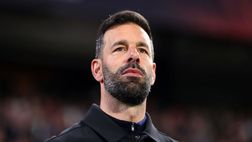 Manchester United, è ufficiale: van Nistelrooy lascia il club