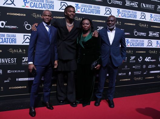 Leao: “Sto meglio, mi sto prendendo tempo per il rientro. Il Milan sta facendo bene”- immagine 2