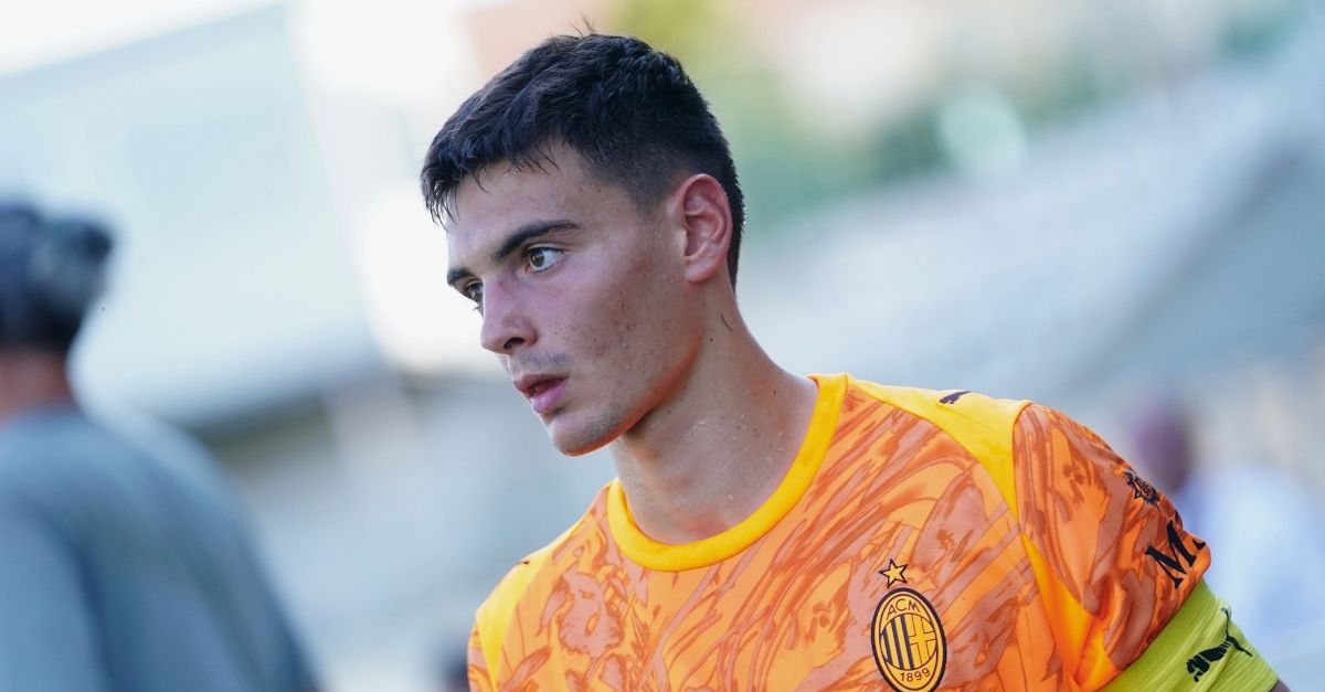 Milan Primavera, Longoni: il portiere che fece parlare di sé all’Europeo U17 Milan Primavera, Longoni: il portiere che fece parlare di sé all’Europeo U17