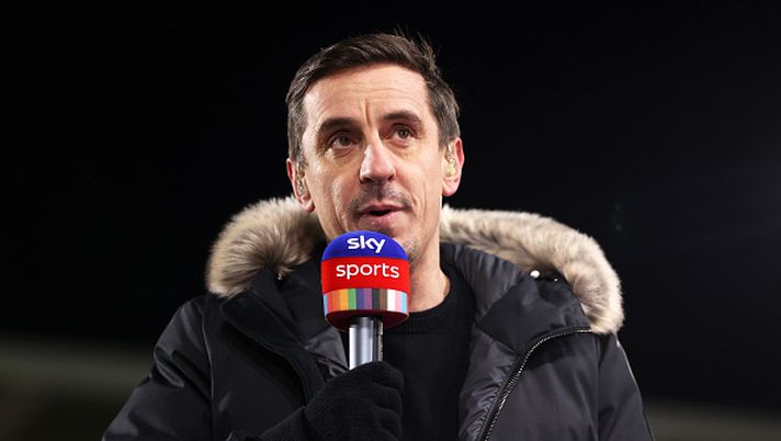Finale Carabao Cup, Gary Neville zittisce un tifoso del City a Wembley tra insulti e risate - immagine 1