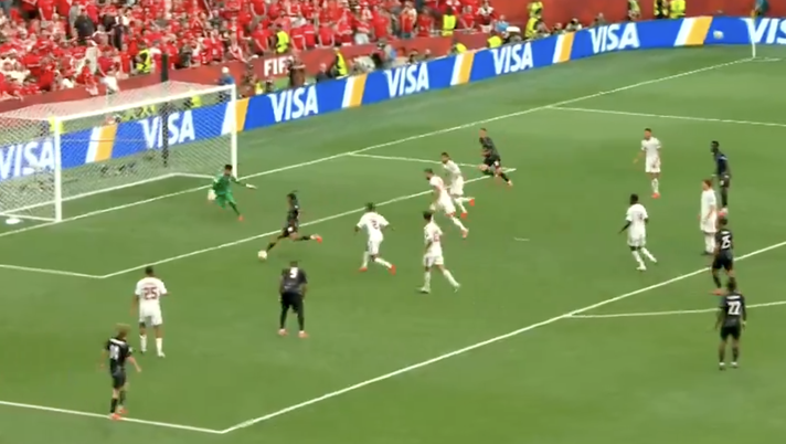 Mondiali, goleada Canada col Qatar: tripletta di David. Il Messico batte 1-0 la Core del Sud Mondiali, goleada Canada col Qatar: tripletta di David. Il Messico batte 1-0 la Core del Sud - immagine 1