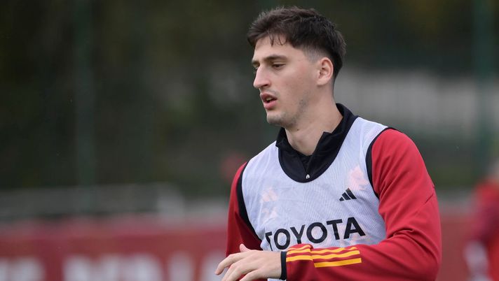 Roma, squadra a lavoro a 2 giorni dalla Fiorentina: Kumbulla rientra in gruppo - immagine 1