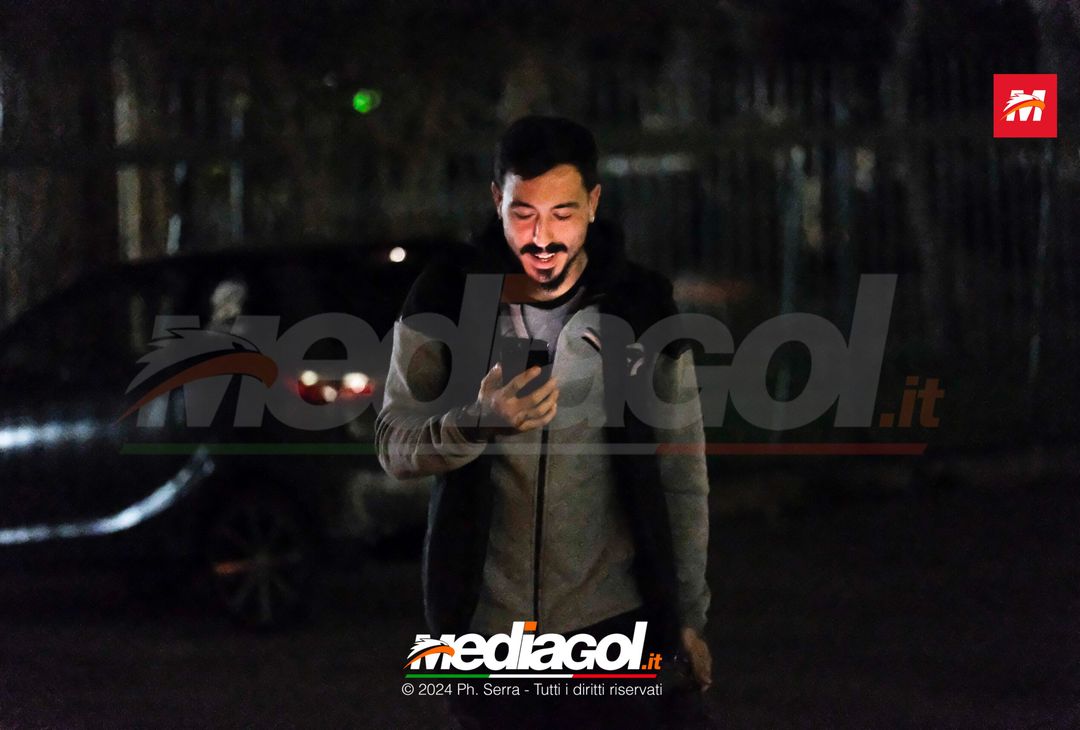 FOTO PALERMO: la squadra di Corini si raduna al parcheggio dell’Ippodromo (GALLERY) - immagine 16