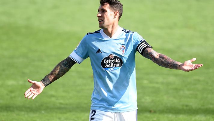 EIBAR, SPAIN - SEPTEMBER 12: Hugo Mallo of Celta Vicelebrates victory reacts during the La Liga Santander match between SD Eibar and RC Celta at Estadio Municipal de Ipurua on September 12, 2020 in Eibar, Spain. (Photo by Juan Manuel Serrano Arce/Getty Images) Spagna, respinto il ricorso di Hugo Mallo: abusò della mascotte dell’Espanyol - immagine 1