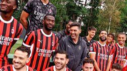 Rossoneri giocherelloni: foto ufficiale e scherzetti a Milanello