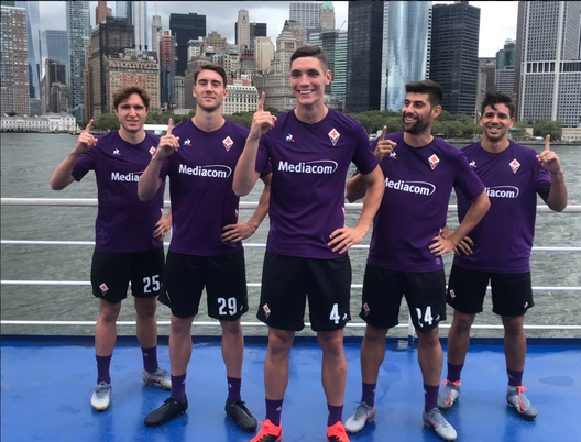 Manhattan colorata di viola: tra birra e maxischermi per la finale- immagine 2