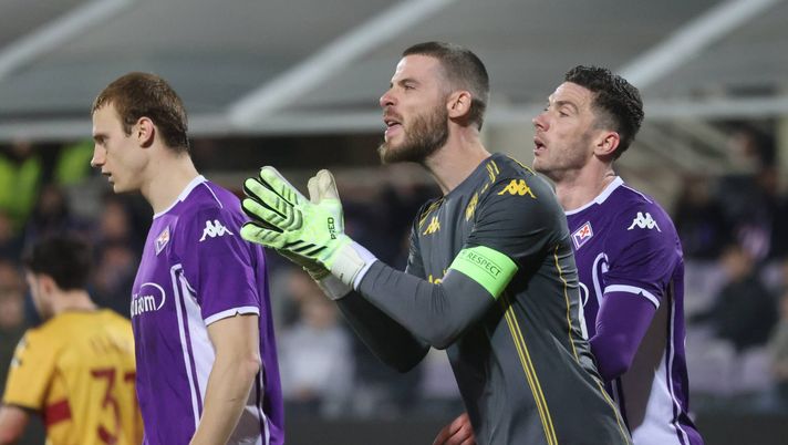 GERMOGLI PH: 26 FEBBRAIO 2026 FIRENZE STADIO ARTEMIO FRANCHI CONFERENCE LEAGUE FIORENTINA VS JAGIELLONIA NELLA FOTO DE GEA Nazione: “Vanoli parla al vento, 4 passi indietro. Che dire della papera di De Gea?” - immagine 1