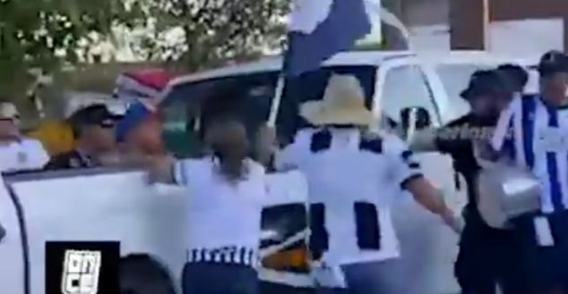 Derby messicano in Texas, scontri sia fra tifosi che in campo: alla fine passa il Monterrey- immagine 2