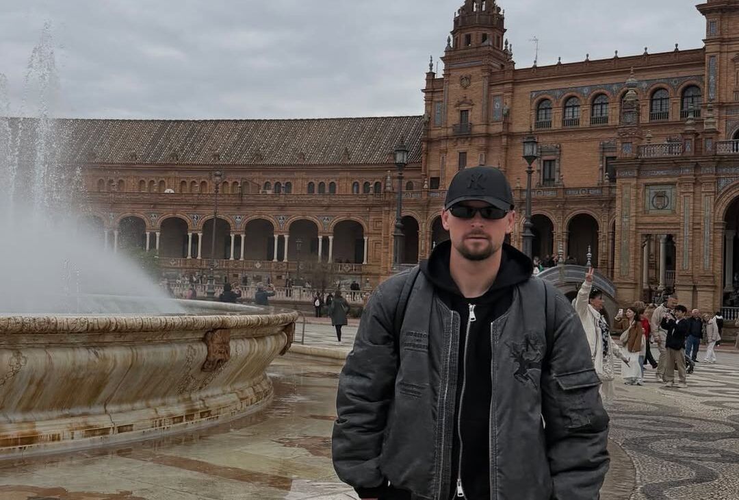 Contini, anche lui si è concesso un weekend di relax: è volato in Spagna! – LE FOTO- immagine 1