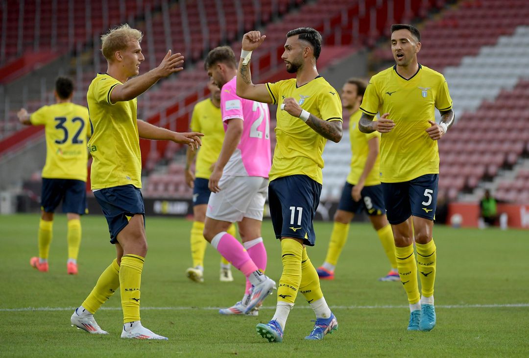 Isaksen, Castellanos e Vecino