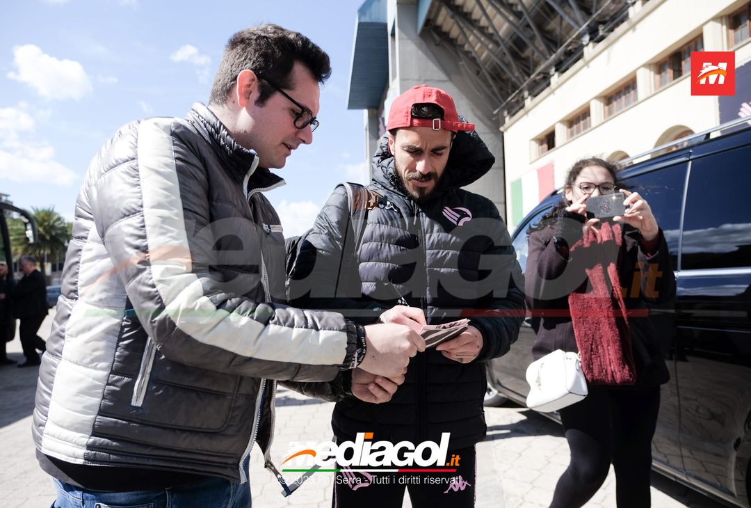 FOTO Venezia-Palermo, i Rosanero in partenza dal “Renzo Barbera” (GALLERY) - immagine 16