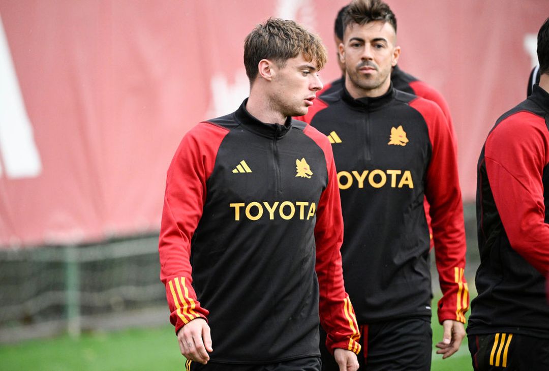 Trigoria, rifinitura prima di Roma-Monza: in gruppo Smalling – FOTO GALLERY - immagine 14