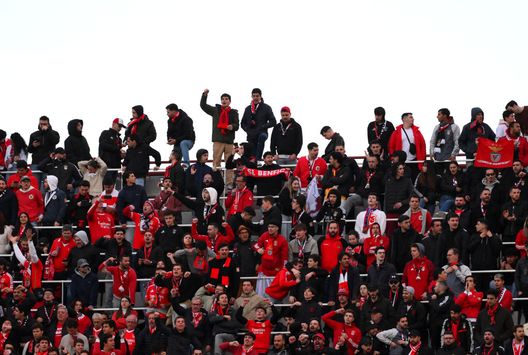 I tifosi entrano al do Dragão al 45′, il Benfica contro la Lega: “Inaccettabile, servizio scadente”- immagine 2