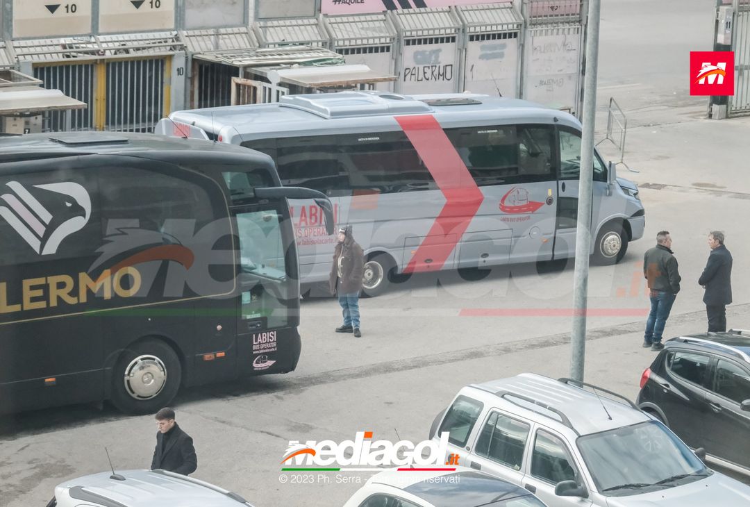 FOTO Parma-Palermo, il Palermo in partenza dal ‘Renzo Barbera’ (GALLERY) - immagine 50