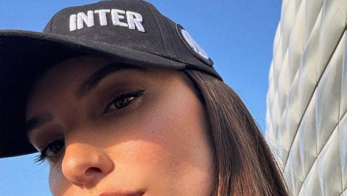 L’ironia della fidanzata di Benjamin Pavard sui social dopo le polemiche: “Eccolo mentre…” - immagine 1