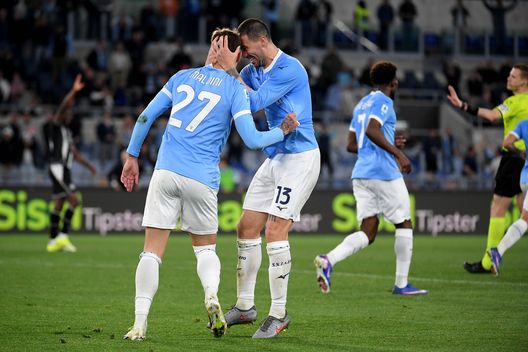 Lazio, Sarri: “Stadio senza tifosi? Deprimente, ci toglie punti. Ho sentito i ragazzi…”- immagine 2