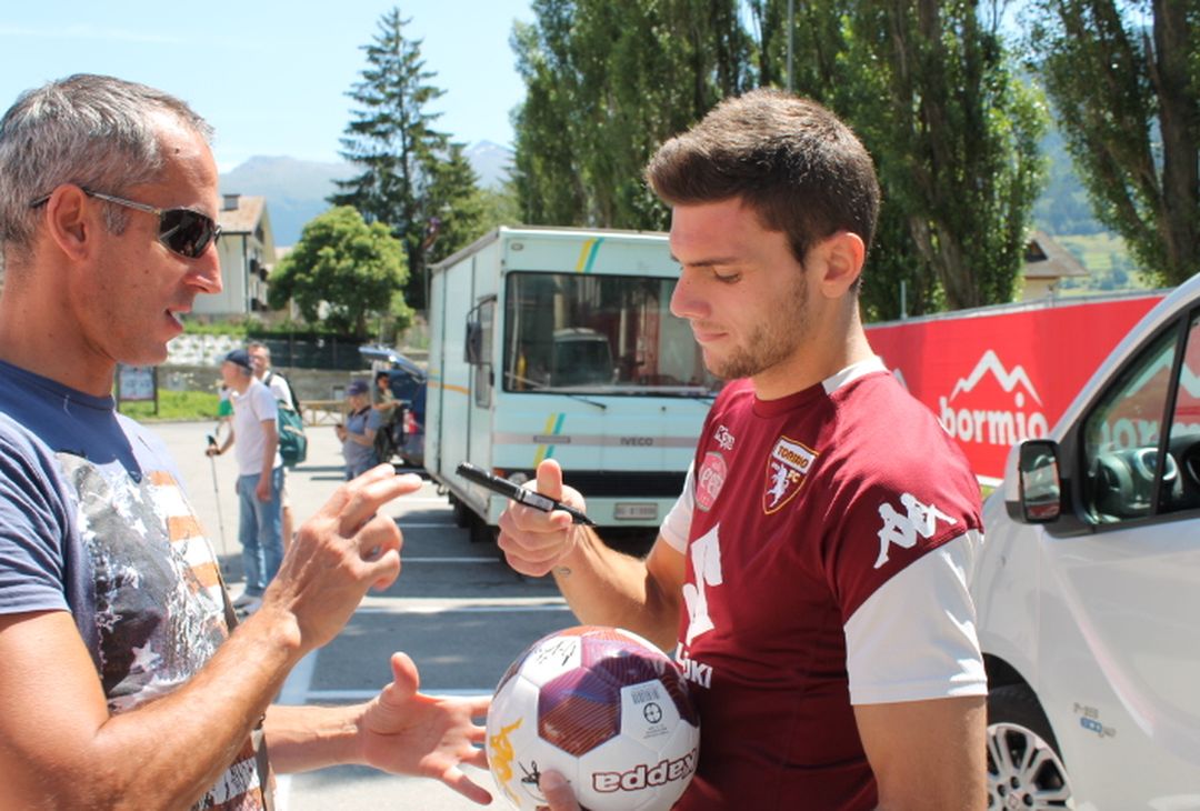Fotogallery – Torino a Bormio: l’allenamento e l’abbraccio ai tifosi - immagine 23