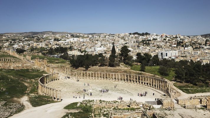AMMAN, JORDAN - MARCH 26: A general view of the ancient Jordanian city of Jerash on March 26, 2013 outside Amman, Jordan. (Photo by Adam Pretty/Getty Images) Tragedia ad Amman: un morto e otto feriti tra i tifosi della Giordania - immagine 1