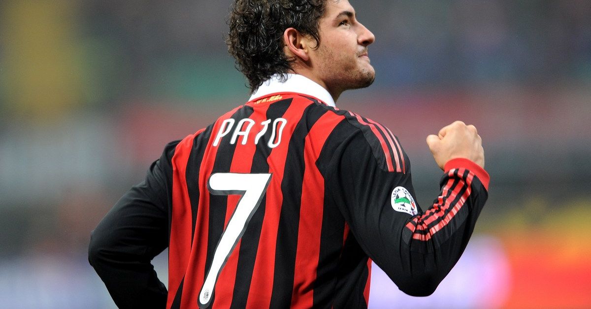 Pato ai ragazzi del Milan Futuro: “Dedicatevi a lavoro ed allenamento”