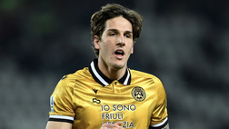 Udinese, Zaniolo lascia il campo dolorante: fasciatura al ginocchio e condizioni da valutare
