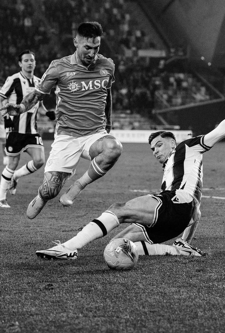 GALLERY Grinta, cuore e carattere: il film di Udinese-Napoli in bianco e nero - immagine 4