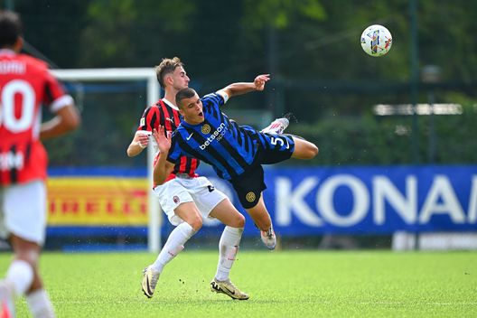 Il derby Primavera al Milan, 3-1 all'Inter (Foto di Mattia Pistoia - Inter/Inter via Getty Images) Il primo derby di giornata al Milan: la Primavera rossonera batte 3-1 l’Inter- immagine 4
