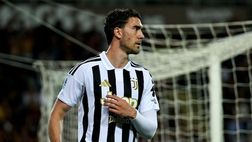 Juve, il retroscena sull’addio di Comolli e ora attenzione a Vlahovic: le ultime di Fabrizio Romano