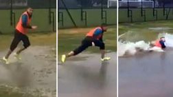 Video – Lazio, Immobile si butta nella pozzanghera
