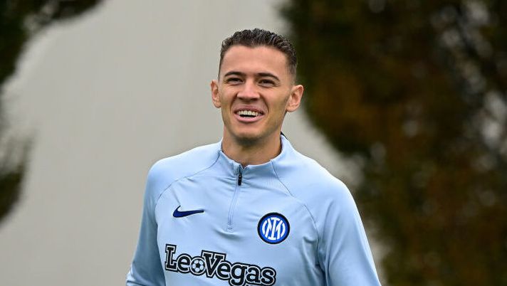 Asllani: “Frattesi non so come stia, ha inserimenti pericolosi. Barella? Tra i migliori al mondo” - immagine 1