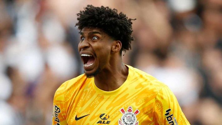 Calciomercato Milan, se sfuma il rinnovo di Maignan è pronto Hugo Souza del Corinthians