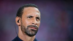 Rio Ferdinand duro: “La difesa del Manchester United è imbarazzante”